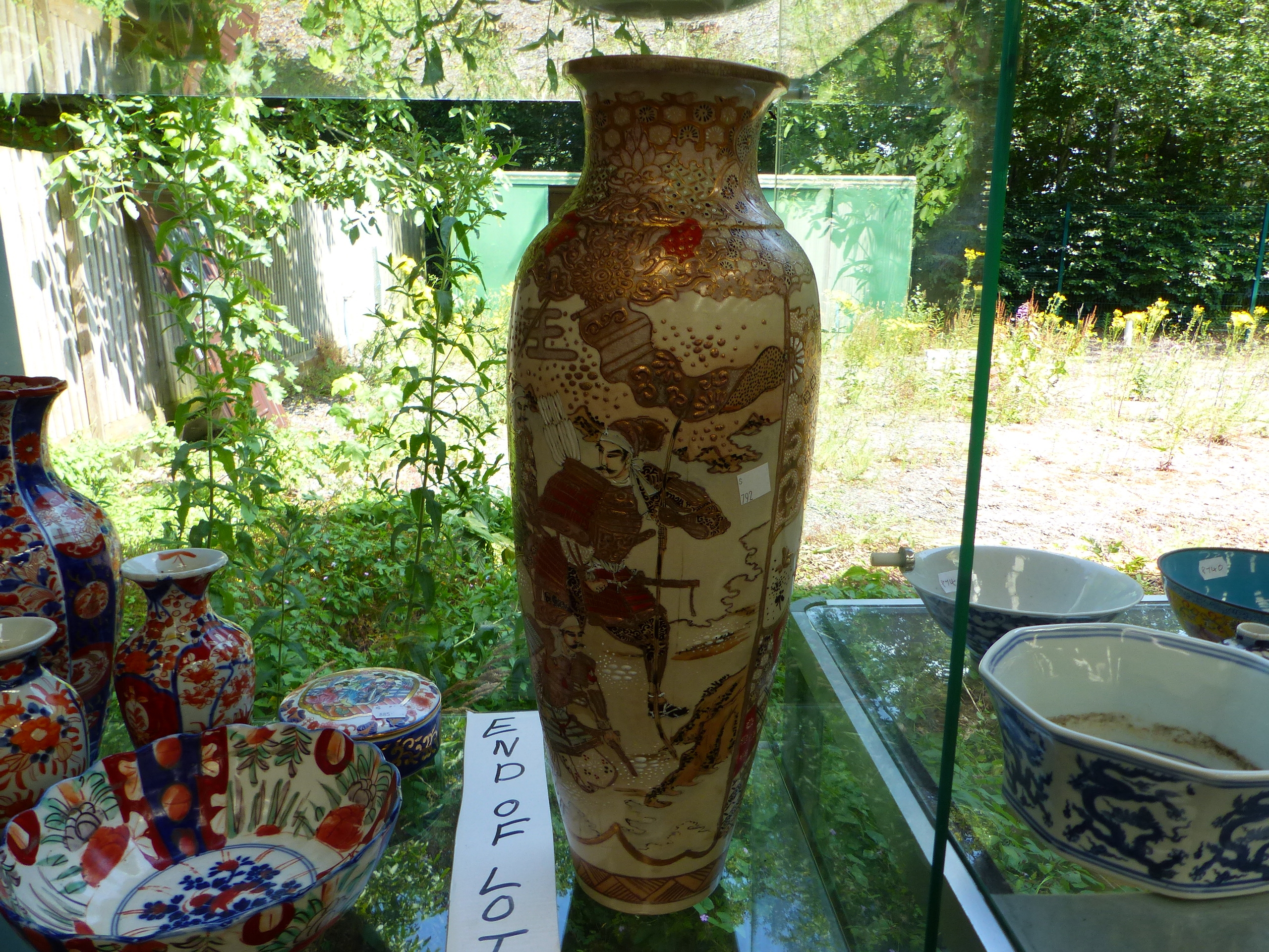 A LARGE ANTIQUE SATSUMA VASE