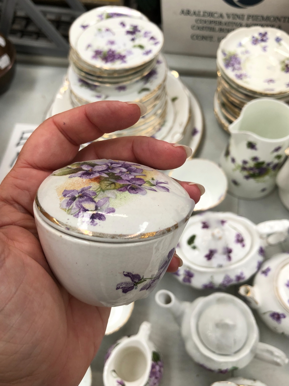 AN ANTIQUE HAMMERSLEY AND CO TEA SERVICE TOGETHER WITH DECORATIVE HEREND SMALL DISHES, AND FIVE - Image 13 of 15