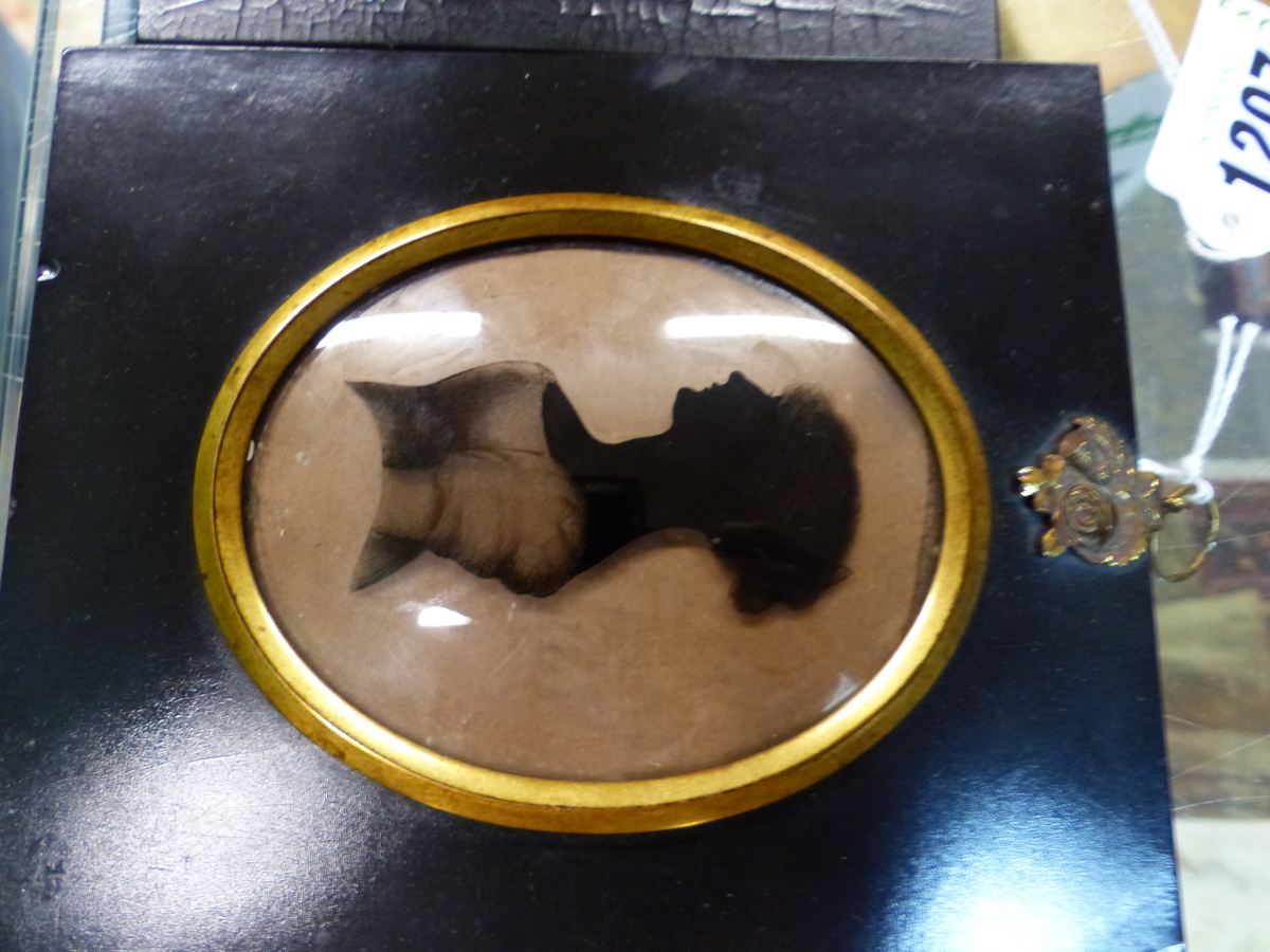 TWO OVAL SILHOUETTES ON GLASS, ONE LABELLED VERSO MRS THOS HYAM, THE OTHER MR C. DAWSON - Image 2 of 5