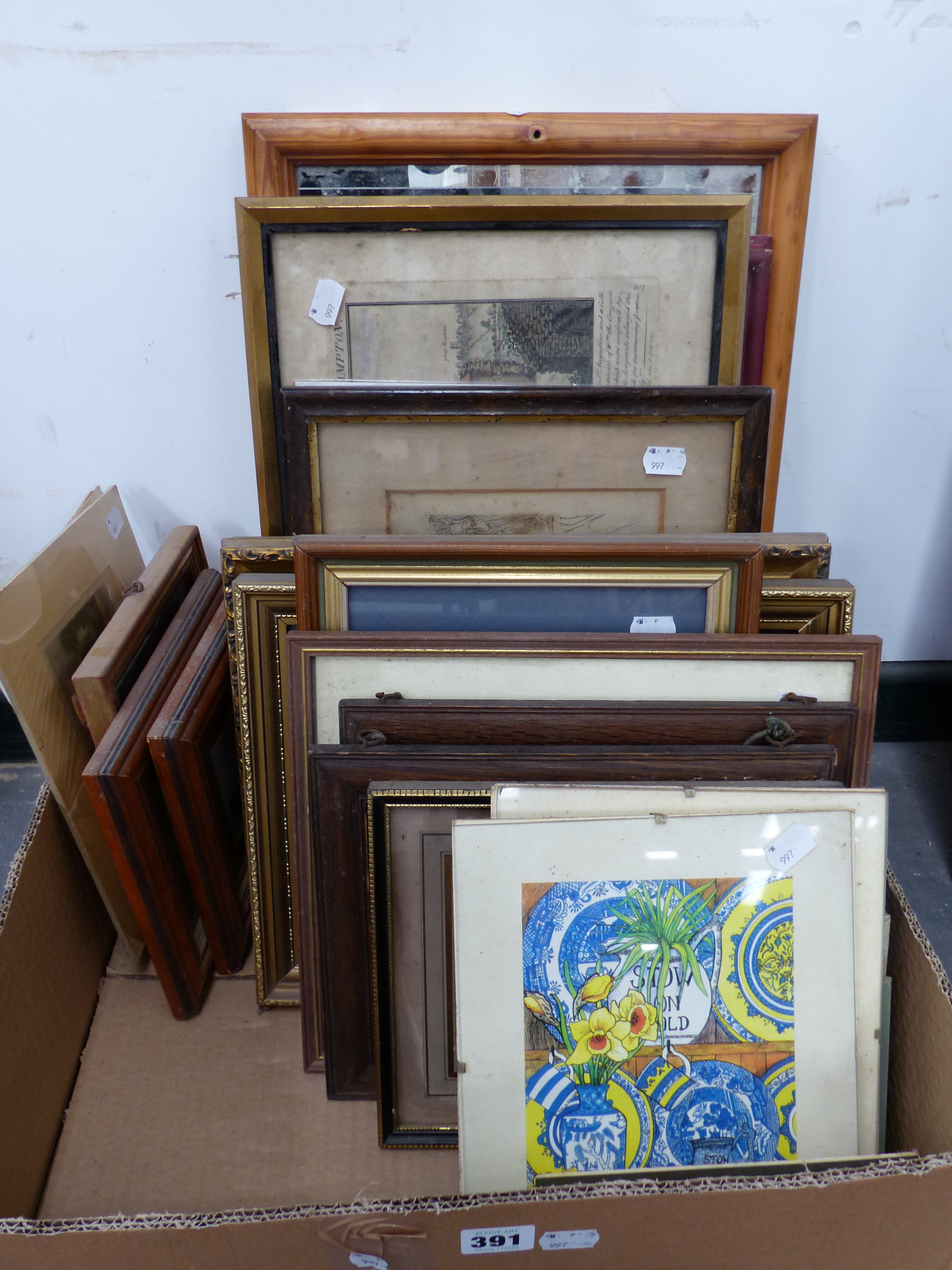 A GROUP OF ANTIQUE AND LATER TOPOGRAPHICAL PRINTS ETC, SIZES VARY