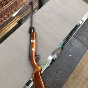 AN ORIGINAL MODEL 25 AIR RIFLE