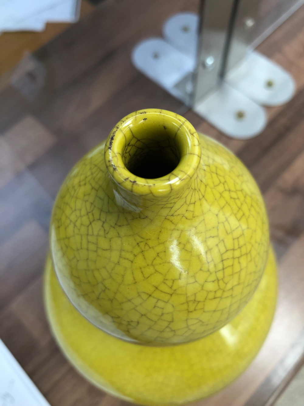 AN ORIENTAL DOUBLE GOURD VASE WITH YELLOW GLAZE. - Image 15 of 15