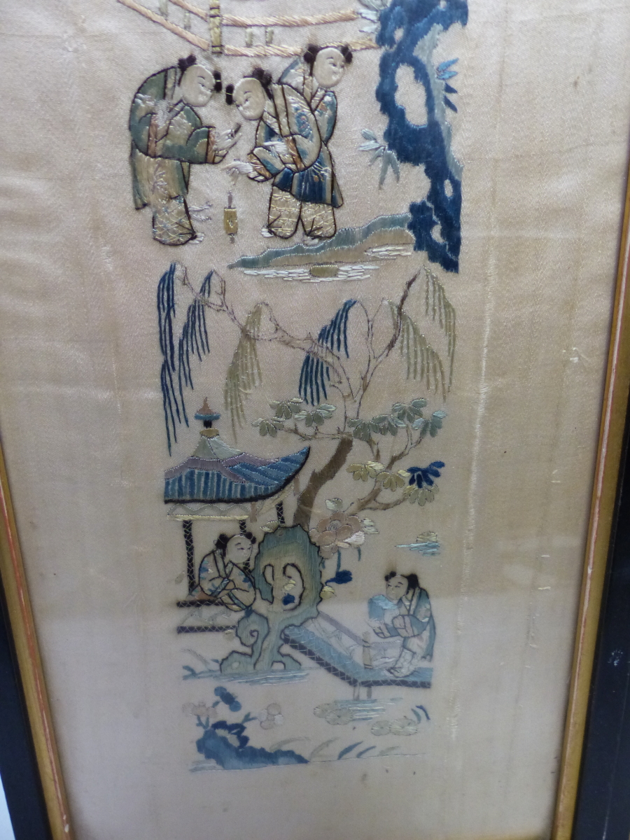 A PAIR OF CHINESE CREAM SILK SLEEVE PANELS EMBROIDERED WITH LADIES AND CHILDREN IN AND ABOUT - Image 4 of 24