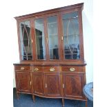 AN EDWARDIAN ROSEWOOD CROSS BANDED MAHOGANY DISPLAY CABINET, THE UPPER HALF WITH FOUR GLAZED DOORS