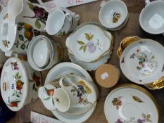 ROYAL WORCESTER EVESHAM PATTERN PART DINNER SERVICE, TOGETHER WITH SPODE TERRANE ETC