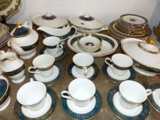 A DOULTON CARLYLE PATTERN TEA AND DINNER SERVICE