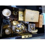 A VINTAGE CASH BOX OF JEWELLERY AND COLLECTABLE'S TO INCLUDE A MINIATURE BRASS BODY VIOLIN MAKERS