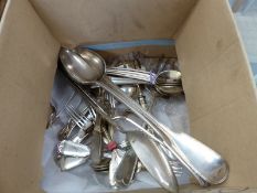 A SMALL COLLECTION OF SILVER PLATED SERVING SPOONS ETC.