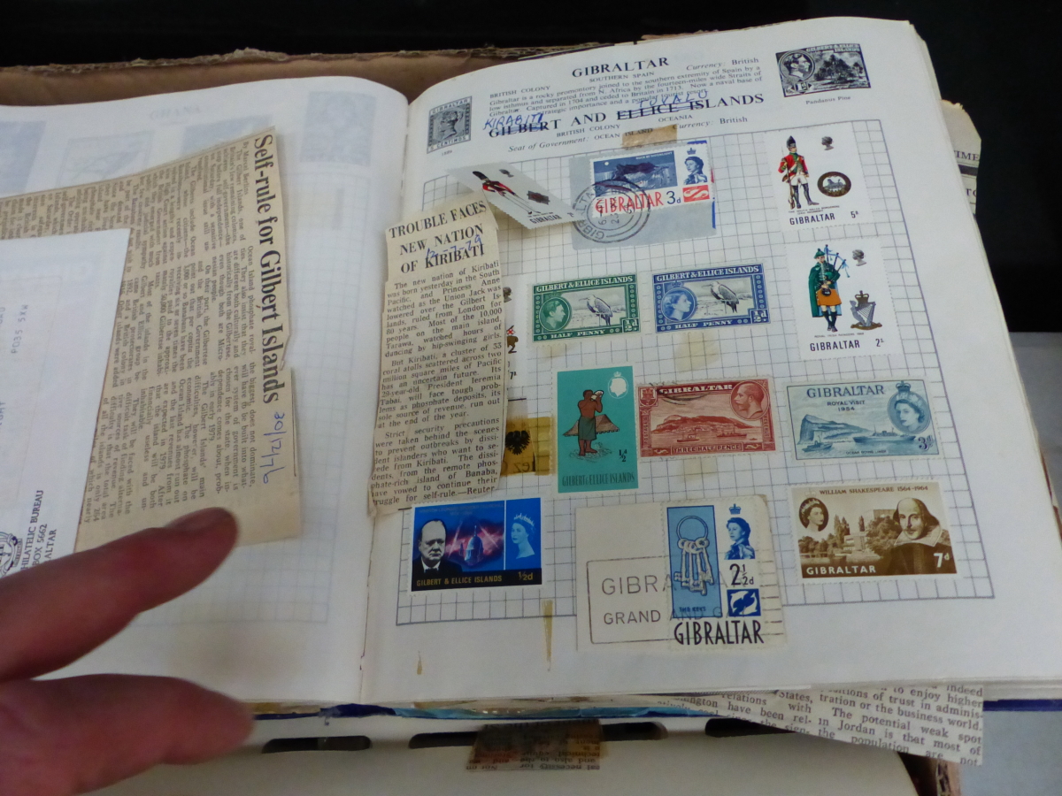 FIVE VARIOUS STAMP ALBUMS. - Image 3 of 14