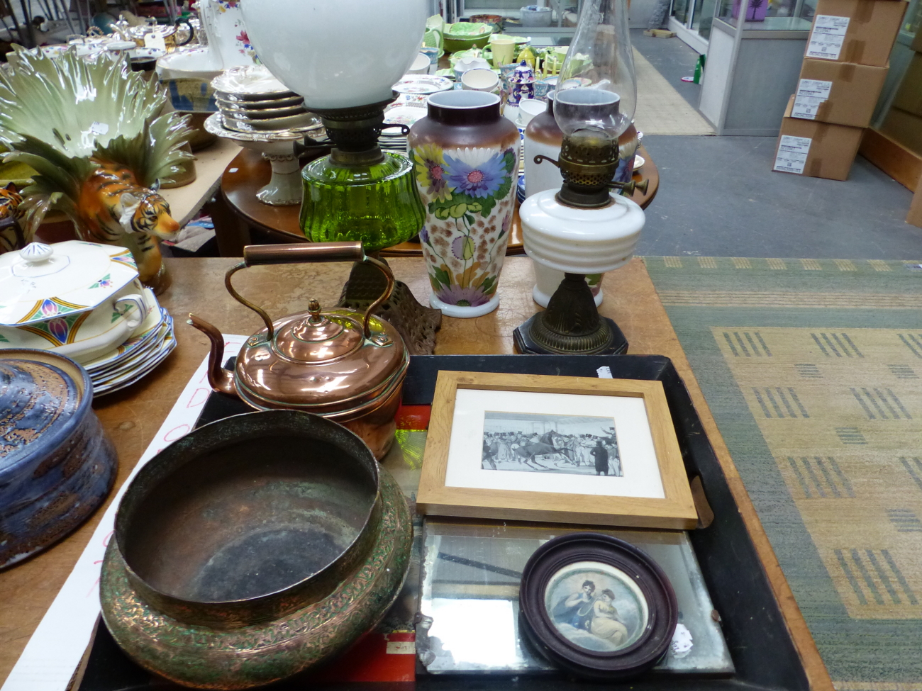 TWO OIL LAMPS, A COPPER KETTLE, A BOWL, A TRAY AND TWO PRINTS