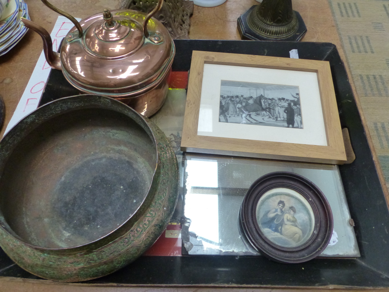 TWO OIL LAMPS, A COPPER KETTLE, A BOWL, A TRAY AND TWO PRINTS - Image 2 of 3