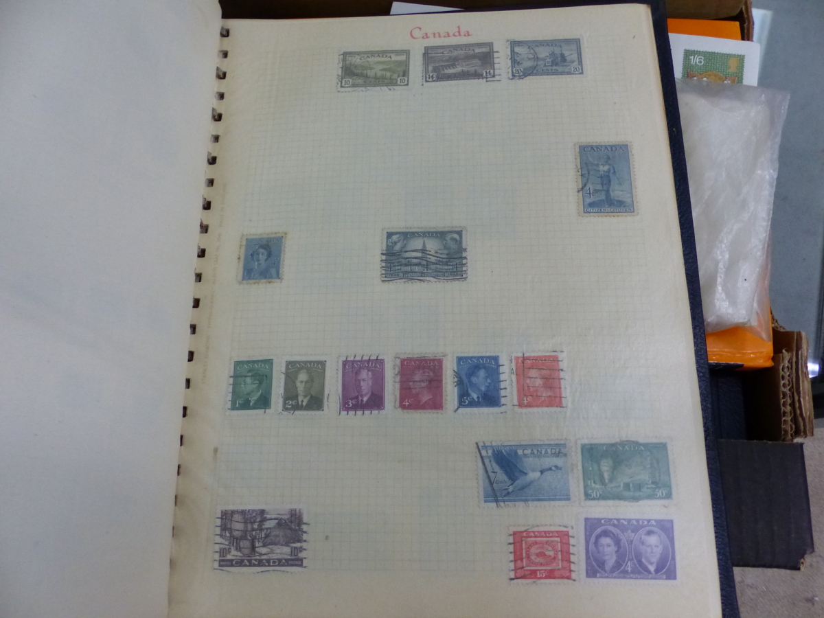A QUANTITY OF FIRST DAY COVERS, VARIOUS ALBUMS OF WORLD STAMPS ETC. - Image 4 of 7