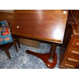 A VICTORIAN MAHOGANY ADJUSTABLE READING STAND.