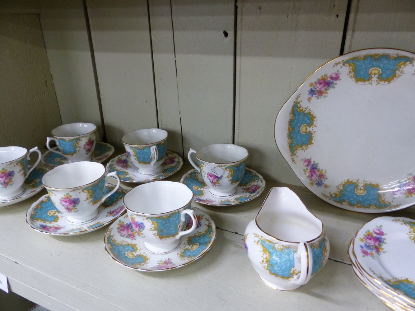 A ROYAL ALBERT TEA SET, AN IMPERIAL TEA SET, CARLTON WARE BOWL ETC - Image 5 of 13