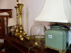 A PAIR OF GILTWOOD TABLE AMPS, A CELEDON GLAZED POTTERY LAMP, A REGENCY STYLE HANGING LIGHT AND