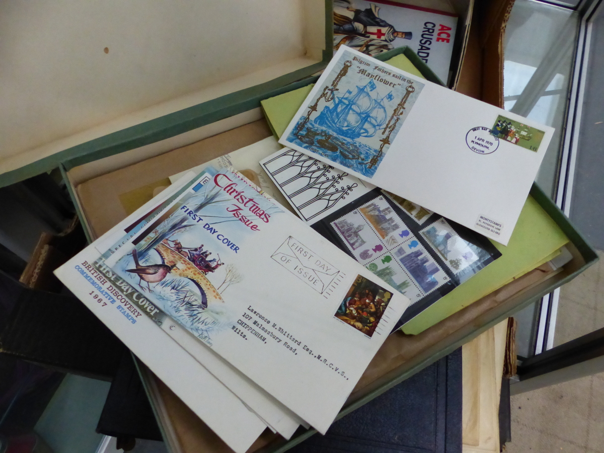 A QUANTITY OF FIRST DAY COVERS, VARIOUS ALBUMS OF WORLD STAMPS ETC. - Image 5 of 7