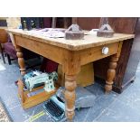 AN ANTIQUE PINE KITCHEN TABLE WITH END DRAWER. W 138 X D 88 X H 77CMS.