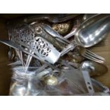 A COLLECTION OF ANTIQUE SILVER PLATED SERVING SPOONS VARIOUS FORKS AND TWO HALLMARKED SILVER KINGS