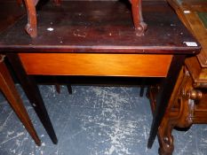 A SMALL SOUTH AFRICAN HARDWOOD OCCASIONAL TABLE.