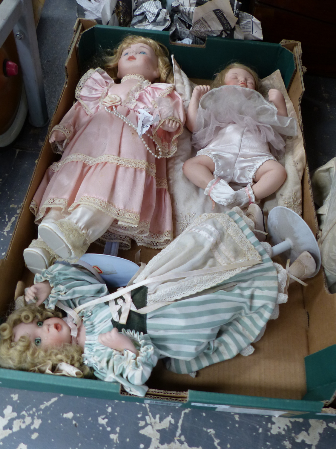 VINTAGE AND LATER COLLECTABLE DOLLS, TWO DOLLS CHAIRS AND TWO SMALL PRAM'S - Image 5 of 5
