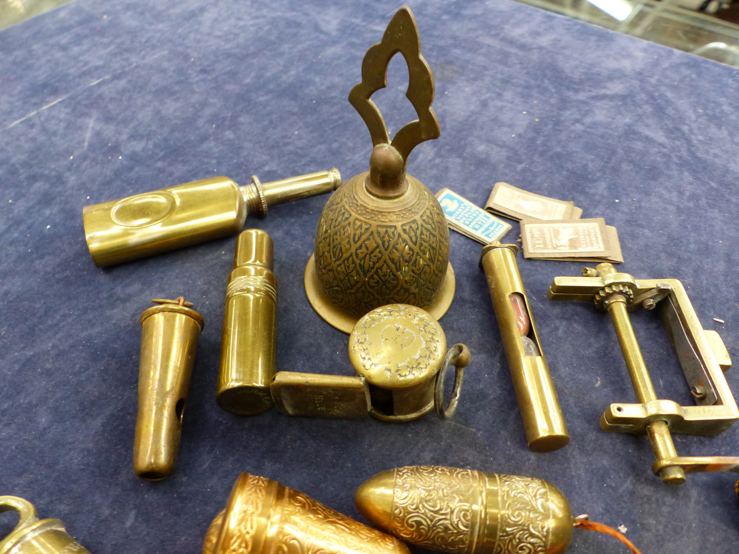 A QUANTITY OF BRASS SEWING ACCOUTREMENTS, WHISTLES, A STAMP PRESS ETC - Image 3 of 5