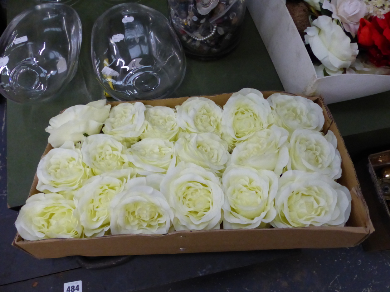 A GROUP OF LARGE GLASS VASES AND SILK FLOWERS. - Image 3 of 3