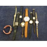 A QUANTITY OF WRIST WATCHES TO INCLUDE, A DIAMOND AND PASTE SET REGENCY WATCH, ACCURIST, ROTARY,
