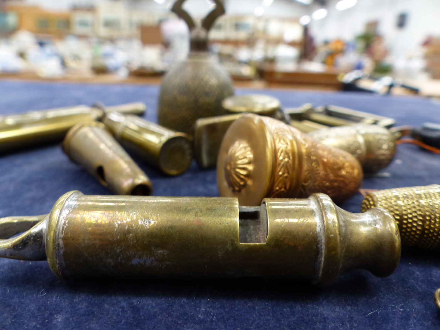 A QUANTITY OF BRASS SEWING ACCOUTREMENTS, WHISTLES, A STAMP PRESS ETC - Image 2 of 5