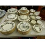 A ROYAL WORCESTER PART TEA AND DINNER SERVICE, LAVINIA PATTERN.