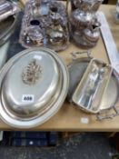 A QUANTITY SILVER PLATED AND EPNS TO INCLUDE TEA AND COFFEE POT, TUREENS ETC