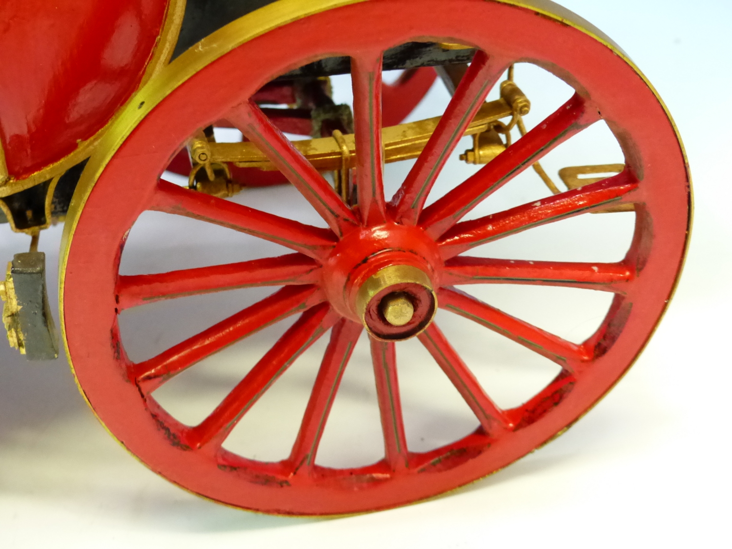 A HAND BUILT MODEL OF A VICTORIAN STAGECOACH CARRIAGE WITH TWO HORSE TEAM AND DRIVER. APPROX - Image 4 of 9