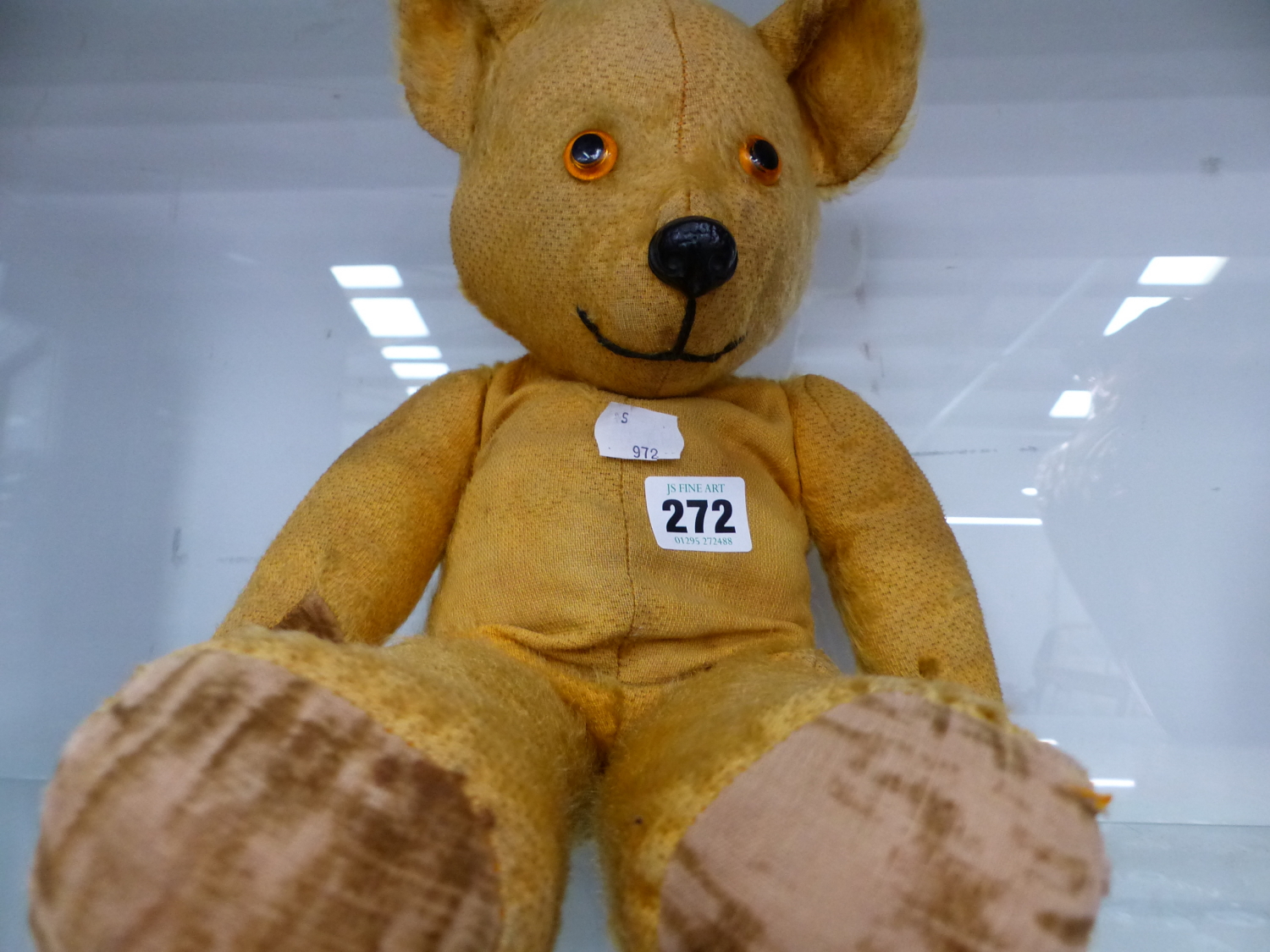 A VINTAGE JOINTED TEDDY BEAR - Image 2 of 2