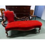 A CARVED MAHOGANY VICTORIAN SHOW FRAME CHAISE LOUNGE W 168cms