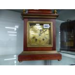 A BRACKET CLOCK WITH MOVEMENT SIGNED MEDAILLE DE BRONZE AND ASSOCIATED WALL BRACKET