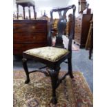 AN 18th C. MAHOGANY CHAIR, POSSIBLY IRISH, THE BALUSTER BACK SPLAT PIERCED WITH A TRIANGULAR SHAPE