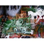A QUANTITY OF BRITIANS LTD AND OTHER TOY ZOO AND FARM ANIMALS FENCES ETC