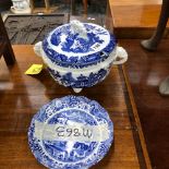 A SPODES ITALIAN SMALL BOWL AND A ROYAL WORCESTER BLUE AND WHITE TUREEN.