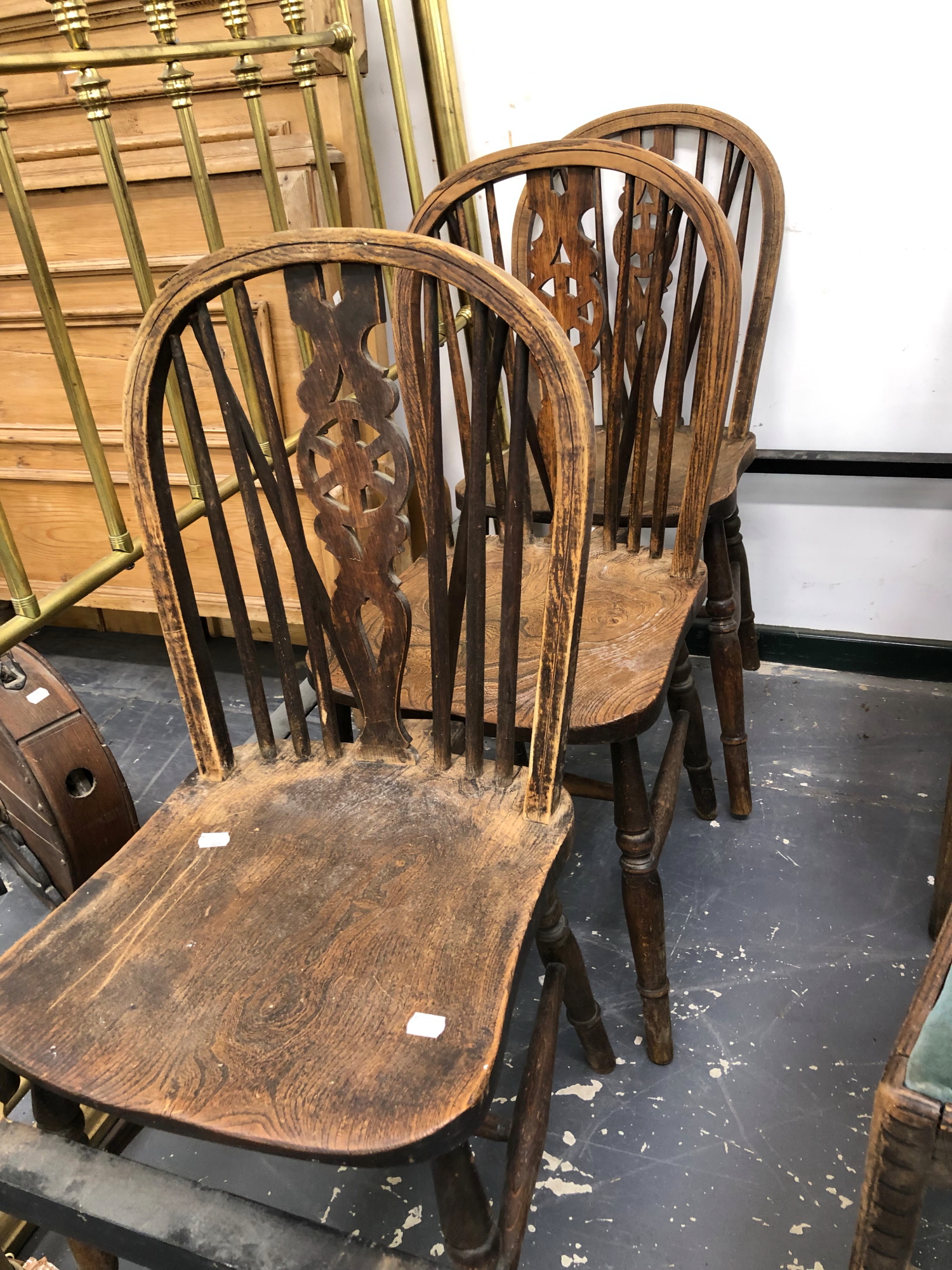 AN ANTIQUE GOTHIC OAK PANEL BACK HALL CHAIR, A GEORGIAN CARVED BACK CHAIR, THREE REGENCY SIDE - Image 4 of 4