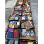 A LARGE COLLECTION OF VARIOUS ANTIQUE AND LATER BOOKS.