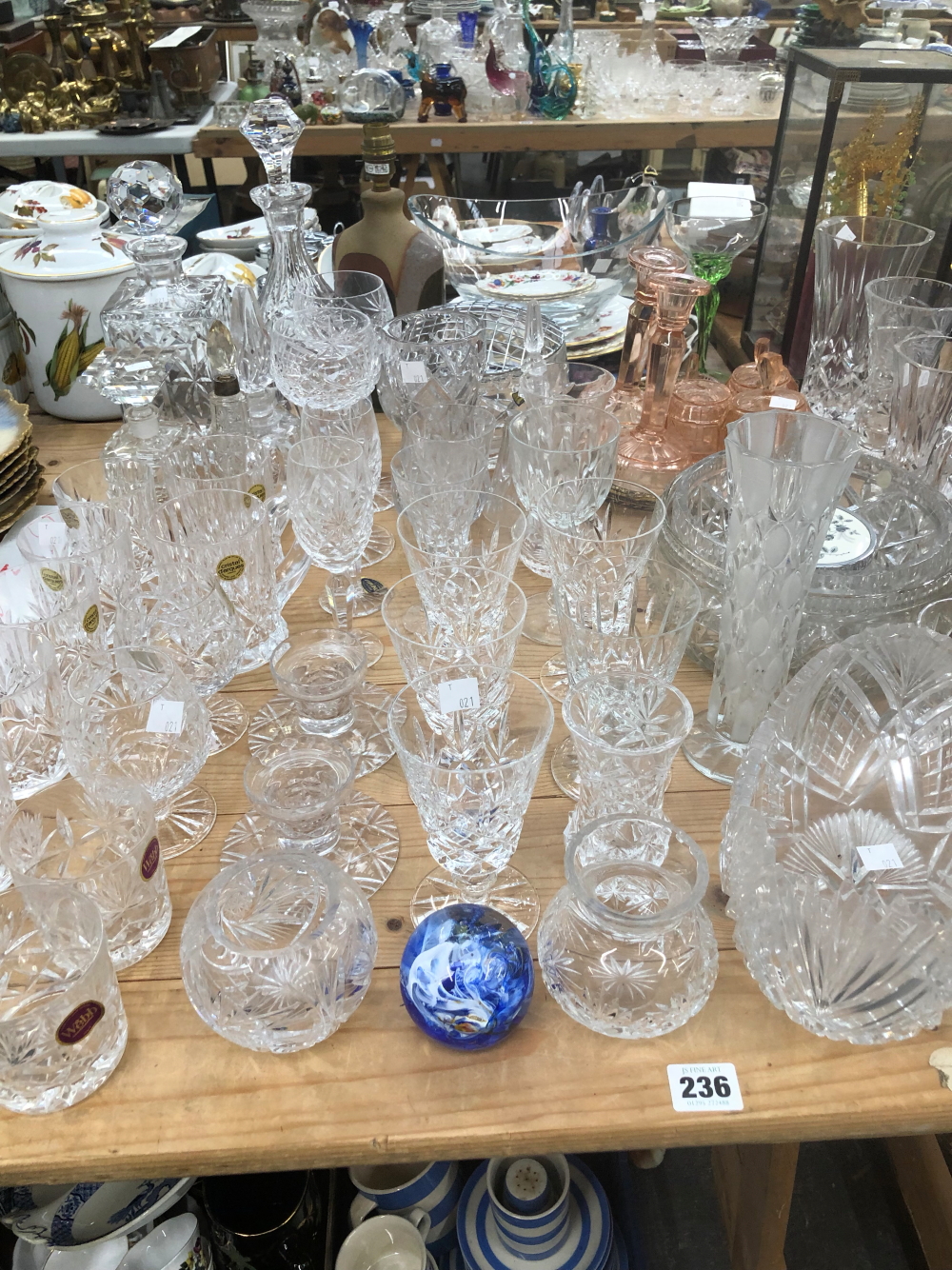 A QUANTITY OF VARIOUS CUT GLASS DRINKING WARES ETC.