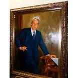 FERNANDES (CONTEMPORARY SCHOOL) ARR. PORTRAIT OF A GENTLEMAN, SIGNED, OIL ON BOARD, DECORATIVE