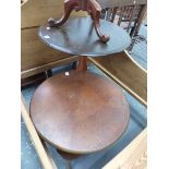 A MOTTLED BLACK MARBLE TOPPED MAHOGANY TRIPOD TABLE. Dia. 60 x H 71.5cms. TOGETHER WITH A 20th C.