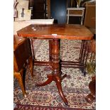 A VICTORIAN MAHOGANY TILT TOP TRIPOD TABLE.