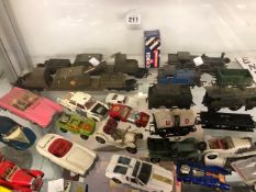 A SMALL COLLECTION OF VINTAGE CORGI AND OTHER DIE CAST VEHICLES INCLUDING DINKY FAB1 WITH LADY