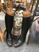 A PAIR OF VINTAGE RIDING BOOTS AND A LARGE TABLE LAMP.