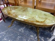 A GREEN AGATE OVAL TOPPED COFFEE TABLE. W 112 x D 50 x H 45.5cms. TOGETHER WITH A 20th C. MAHOGANY