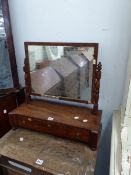 A GEORGE III MAHOGANY DRESSING TABLE MIRROR, THE BOX BASE WITH THREE DRAWERS