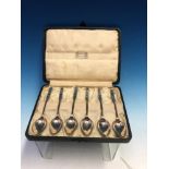 LIBERTY AND Co.- A SET OF SIX CASED HALLMARKED SILVER AND ENAMELLED TEA SPOONS. BIRMINGHAM 1925.