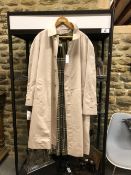 A VINTAGE BURBERRYS TRENCH COAT PRESTWOOD STYLE, 52 REGULAR, WITH A SEPARATE BURBERRYS TILDON