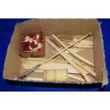 BOX CONTAINING BONE AND IVORY ITEMS, SMALL BRUSHES ETC AND SMALL POCKET CHESS SET